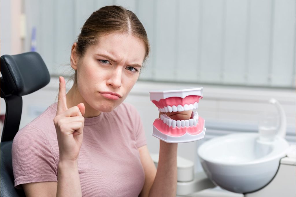 7 Common Causes of Dental Erosion