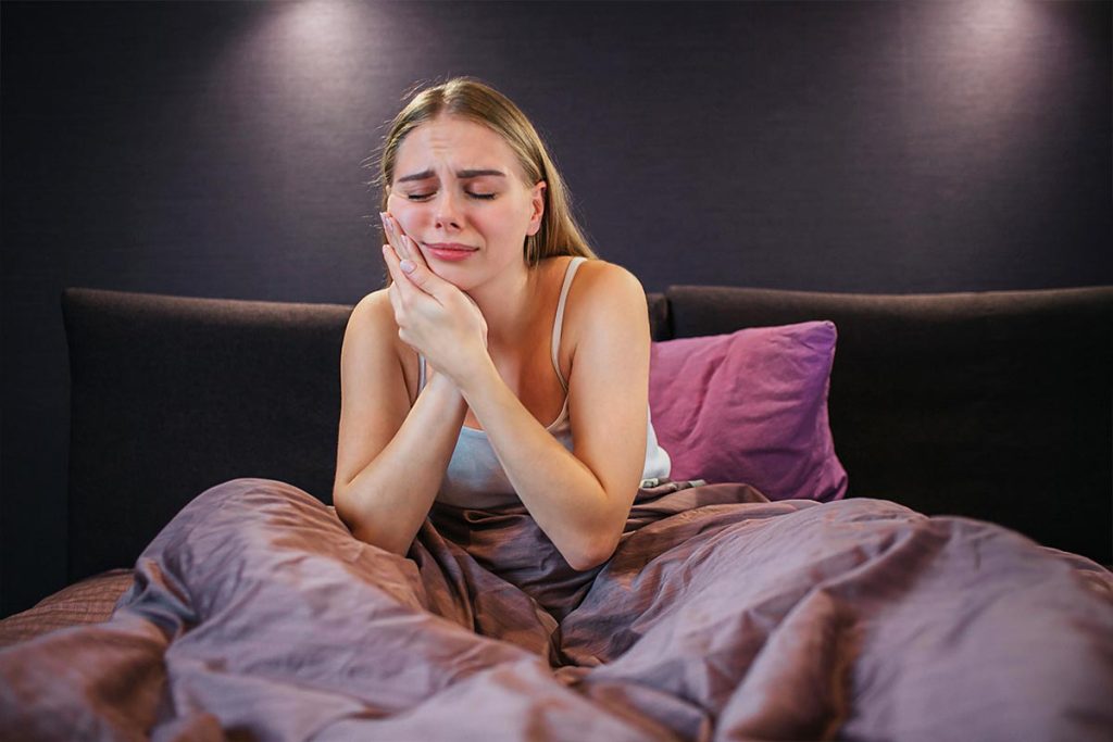 Why Do Toothaches Hurt More at Night?